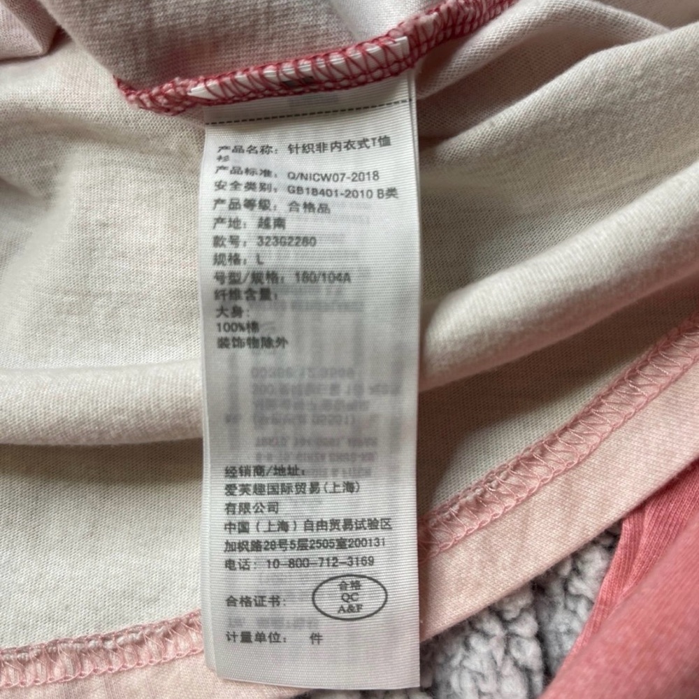 Hollister Women's Long Sleeve Pink Ombre Tee - Picture 5 of 6
